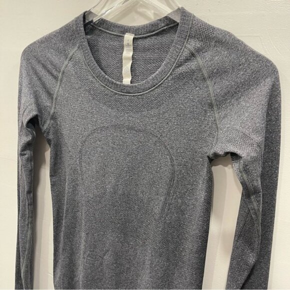 Lululemon Swiftly Tech Long Sleeve Crew Neck Top Grey Size 4 - Picture 5 of 10